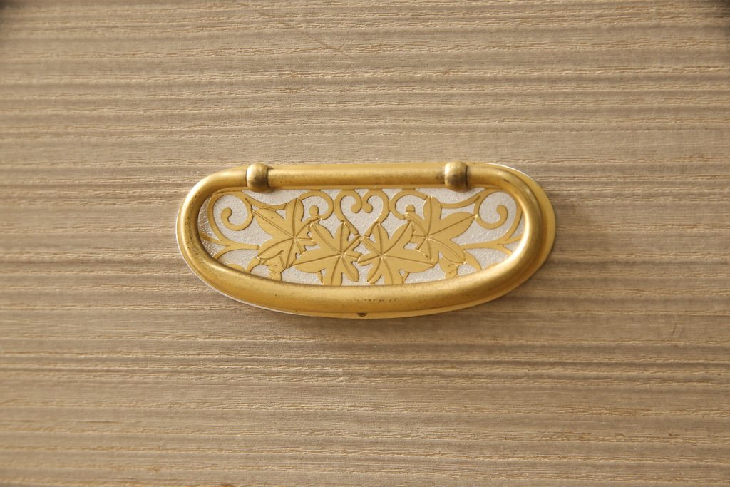 中古　伝統工芸品　名古屋桐箪笥　気品ある佇まいが魅力の総桐箪笥ローチェスト(並厚、総桐たんす、ローボード、引き出し)(R-059559)