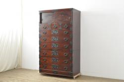中古　美品　岩谷堂箪笥　奥行たっぷりサイズの特注品衣装箪笥(定価約90万円)(チェスト、洋服タンス、収納タンス、重ね箪笥)(R-057616)