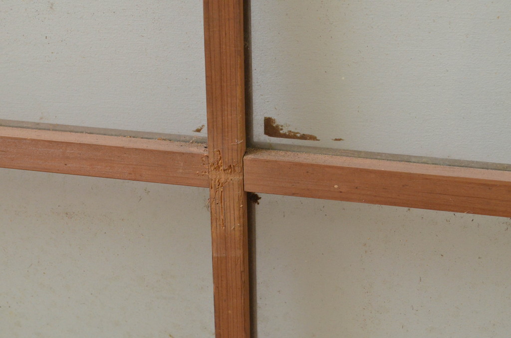 アンティーク建具　使い込まれた木味が魅力のガラス窓2枚セット(ガラス戸、引き戸)(R-067823)