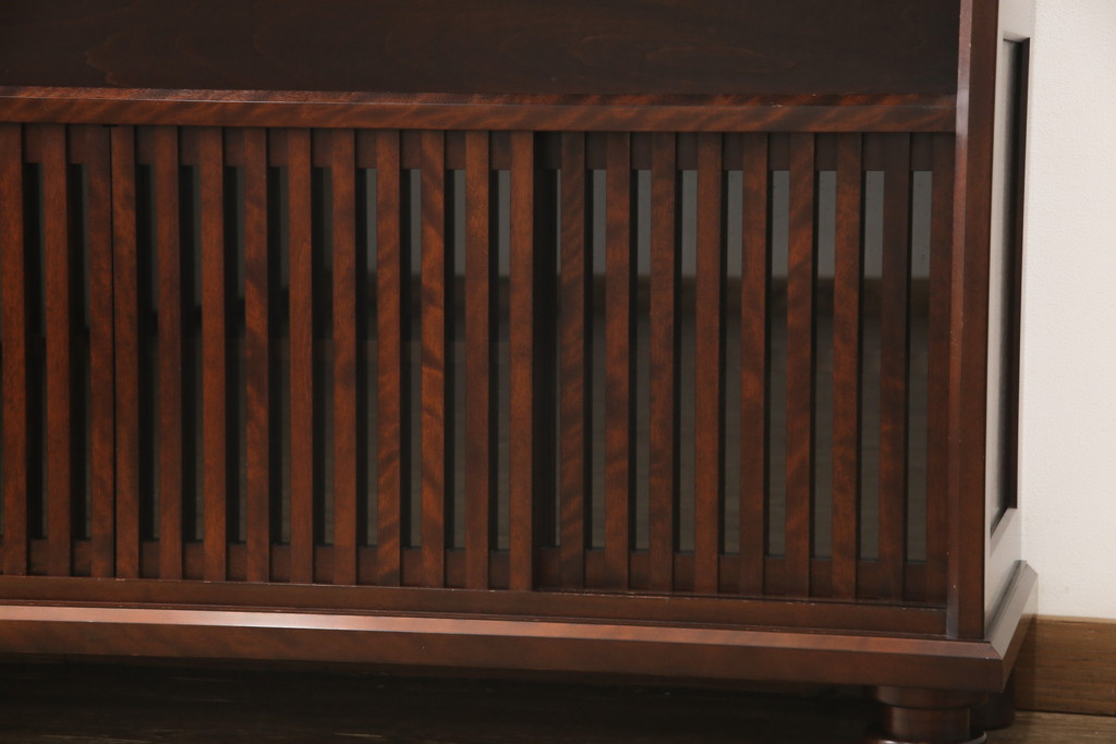 中古　美品　九州民芸家具　シックでモダンなデザインのサイドボード(収納棚、戸棚、食器棚、茶棚)(R-057210)