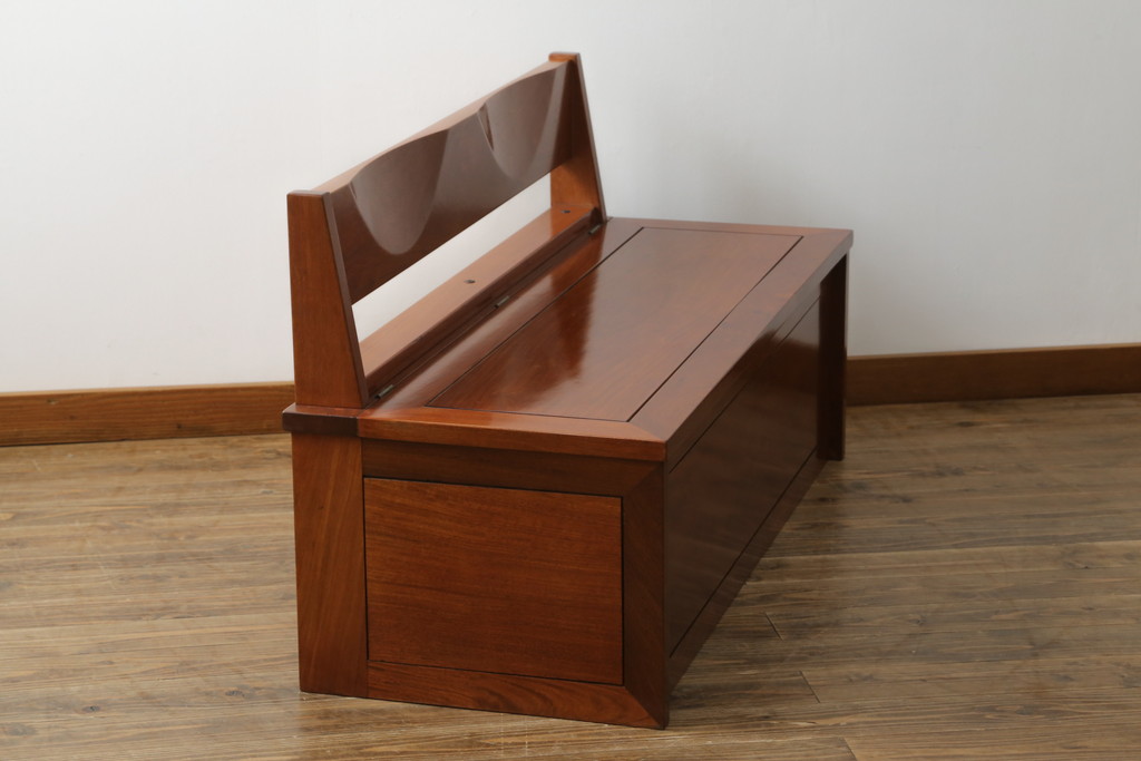 中古　美品　花梨材の温かみのある色合いと木目を楽しめる収納付きベンチ(長椅子、イス、板座チェア)(R-057671)