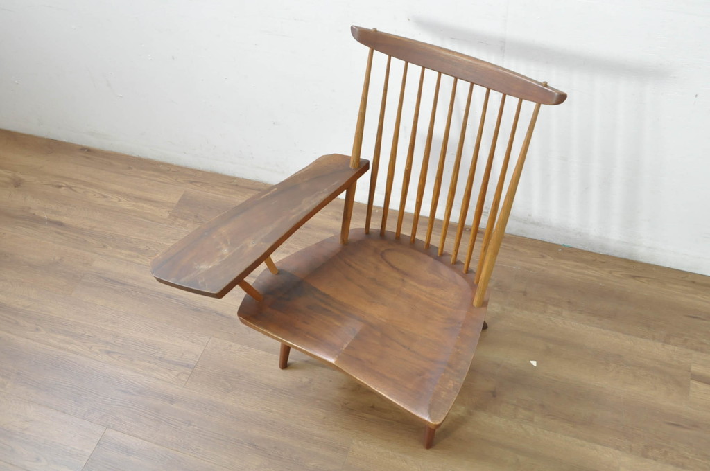 和製ヴィンテージ　小田急ハルク購入　ジョージナカシマ　LOUNGE ARM(ラウンジアーム)　One Arm(ワンアーム、片肘)　CN103　モダンに洗練された右アーム付きラウンジチェア(ジョージ・ナカシマ、アームチェア、イス、椅子、板座チェア、ビンテージ)(R-080693)