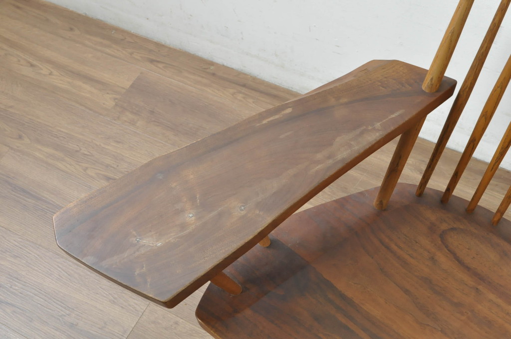 和製ヴィンテージ　小田急ハルク購入　ジョージナカシマ　LOUNGE ARM(ラウンジアーム)　One Arm(ワンアーム、片肘)　CN103　モダンに洗練された右アーム付きラウンジチェア(ジョージ・ナカシマ、アームチェア、イス、椅子、板座チェア、ビンテージ)(R-080693)