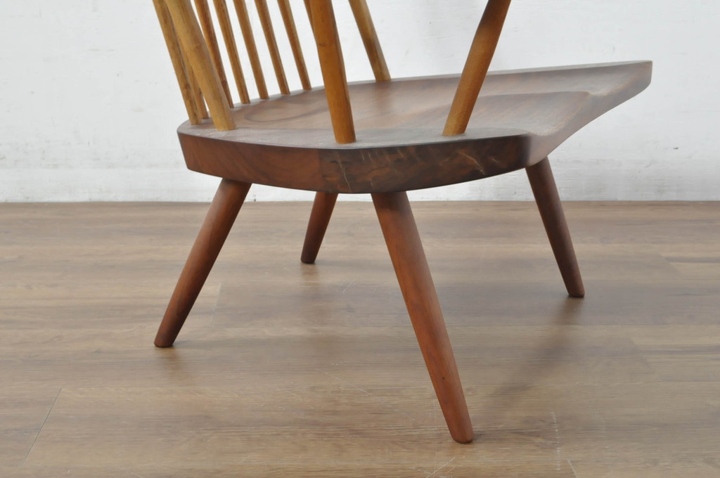 和製ヴィンテージ　小田急ハルク購入　ジョージナカシマ　LOUNGE ARM(ラウンジアーム)　One Arm(ワンアーム、片肘)　CN103　モダンに洗練された右アーム付きラウンジチェア(ジョージ・ナカシマ、アームチェア、イス、椅子、板座チェア、ビンテージ)(R-080693)
