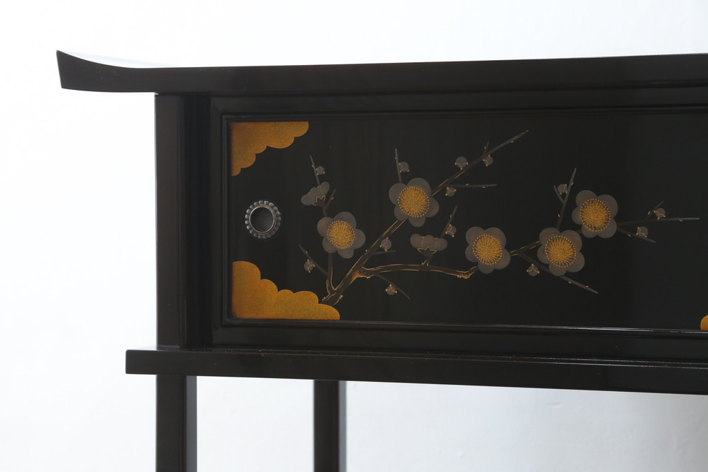 中古　輪島塗り　明斎　内扉にも精細で美しい蒔絵が施された贅沢な漆塗りの飾り棚(茶棚、違い棚、収納棚、戸棚)(定価約300万円)(R-079545)