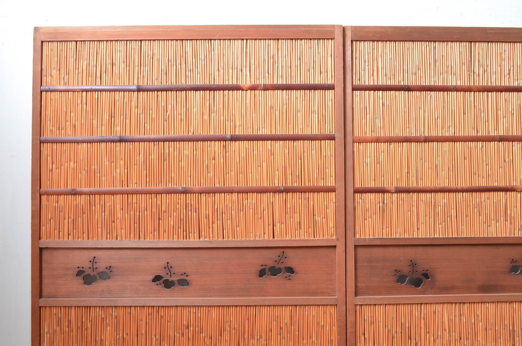 アンティーク建具　上手物!!　腰板無双付き!透かし彫りの桐紋が上品な夏戸4枚セット(引き戸、簾戸、簀戸、葭戸、すど、夏障子)(R-080976)