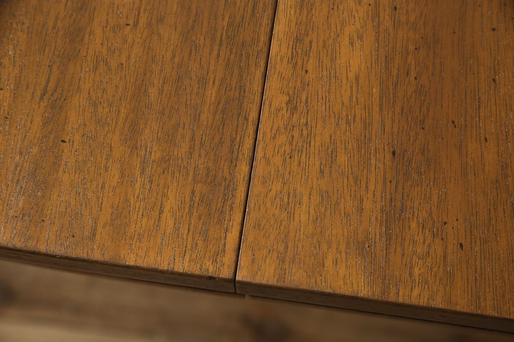 ヴィンテージ家具　DREXEL HERITAGE(ドレクセルヘリテイジ)　Triune(トライユン)　品のある佇まいがすてきなダイニングテーブル(エクステンションテーブル、ビンテージ)(R-049990)