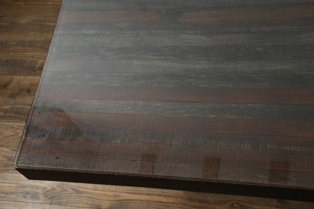 中古　ビーナ(bina)　グラハム(GRAHAM DINING TABLE)　アスプルンド(ASPLUND)取り扱い　味わいのある古材を使用したダイニングテーブル(2人掛け、4人掛け、食卓、作業台、サスティナビリティ)(定価約25万円)(R-065133)