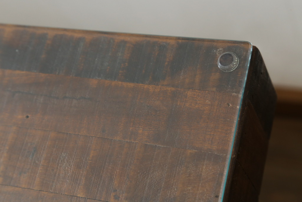 中古　ビーナ(bina)　グラハム(GRAHAM DINING TABLE)　アスプルンド(ASPLUND)取り扱い　味わいのある古材を使用したダイニングテーブル(2人掛け、4人掛け、食卓、作業台、サスティナビリティ)(定価約25万円)(R-065133)
