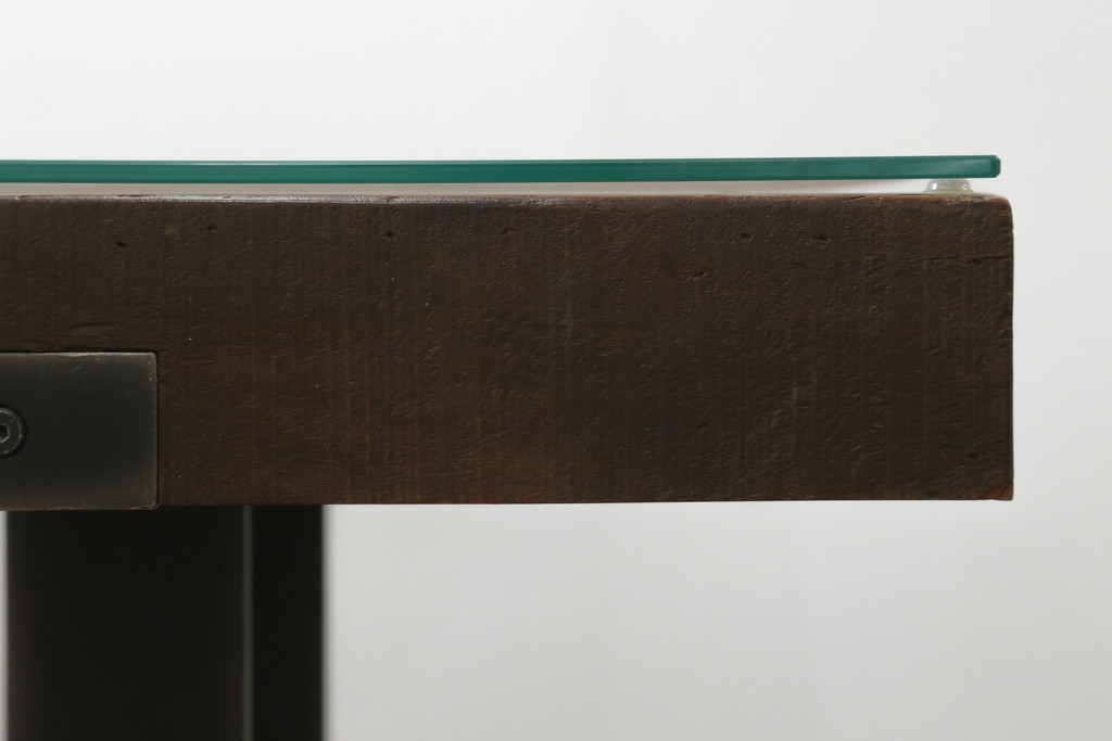 中古　ビーナ(bina)　グラハム(GRAHAM DINING TABLE)　アスプルンド(ASPLUND)取り扱い　味わいのある古材を使用したダイニングテーブル(2人掛け、4人掛け、食卓、作業台、サスティナビリティ)(定価約25万円)(R-065133)