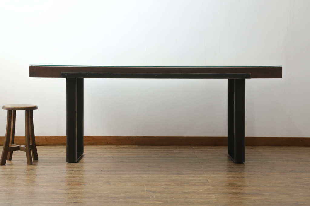 中古　ビーナ(bina)　グラハム(GRAHAM DINING TABLE)　アスプルンド(ASPLUND)取り扱い　味わいのある古材を使用したダイニングテーブル(2人掛け、4人掛け、食卓、作業台、サスティナビリティ)(定価約25万円)(R-065133)