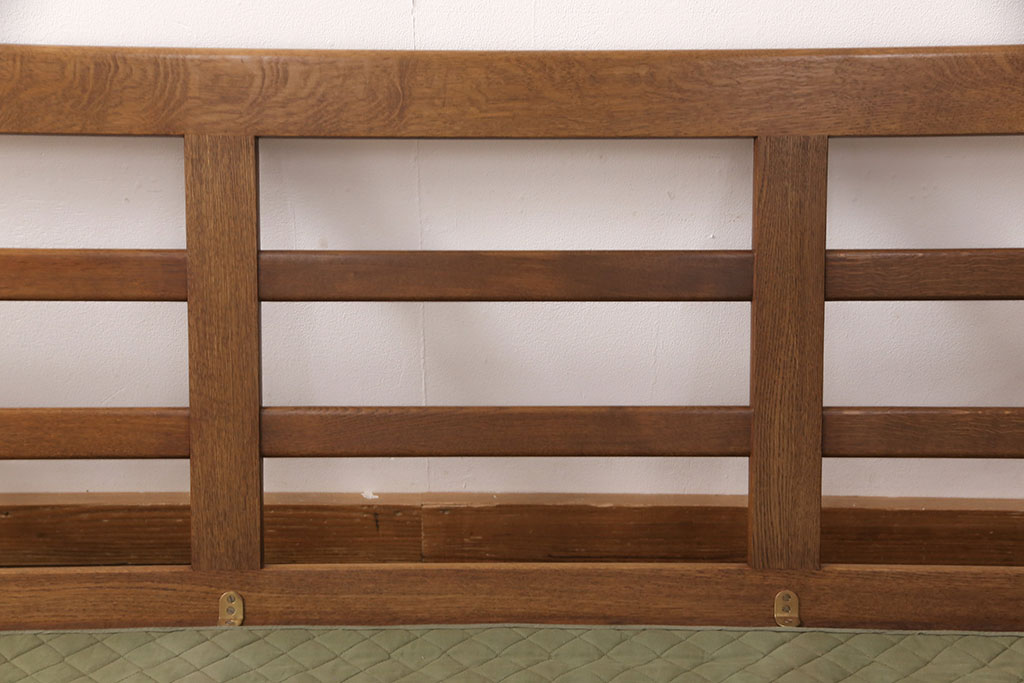 中古　デンマーク家具　Hans J Wegner(ハンス・J・ウェグナー)　GETAMA(ゲタマ)　GE290　オーク材　淡いトーンの色合いがお洒落な3人掛けソファ(アームソファ)(R-051649)