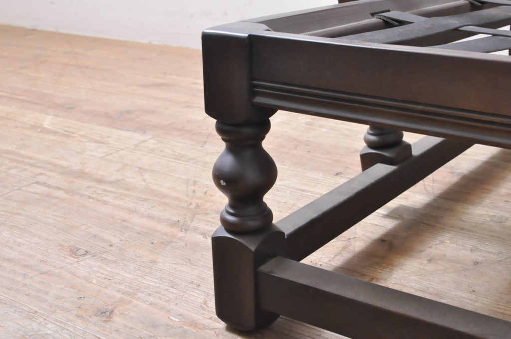 イギリスビンテージ　ERCOL(アーコール)　Old Colonial(オールドコロニアル)　シックな英国カントリースタイルのお部屋におすすめな3人掛けソファ(アームソファ、三人掛けソファ、トリプルソファ、ヴィンテージ、北欧)(R-066806)