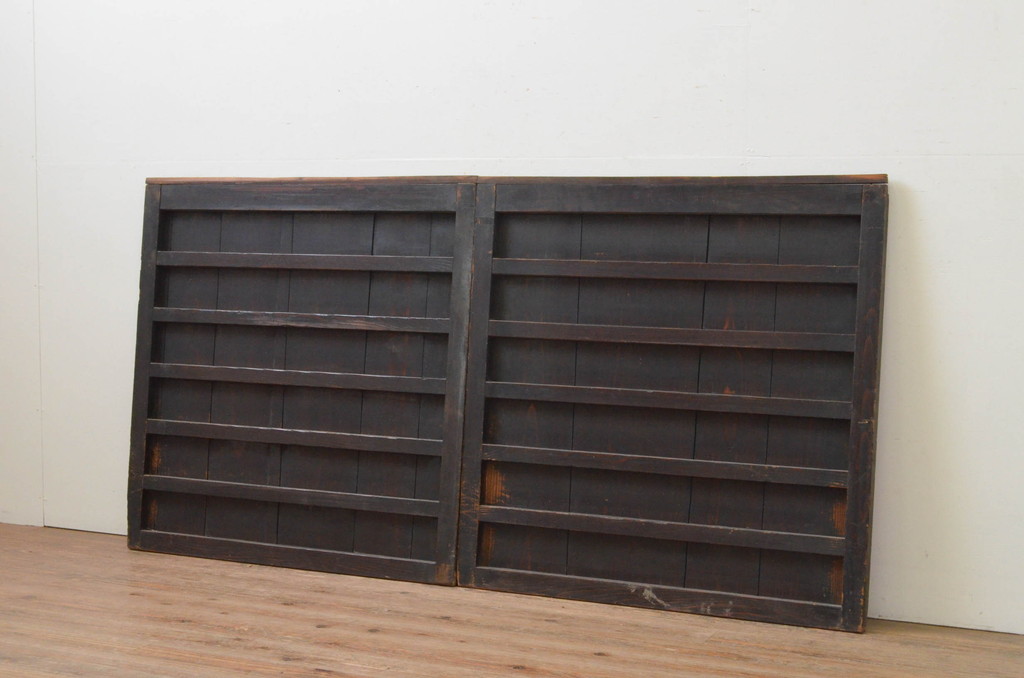アンティーク建具　横桟　和モダンな空間づくりにおすすめの板戸窓2枚セット(板戸、引き戸)(R-067834)