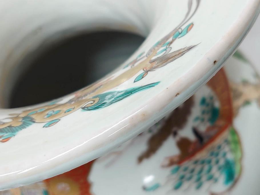 江戸～明治期　古伊万里　錦地　色絵　高さ 約57cm　華麗な色付が美しい花瓶(松、菊、花鳥、鳳凰、人物、風景、獅子、花生、花入、花器、金彩、二尺、共箱付)(R-081878)