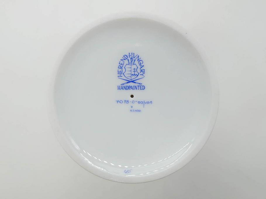 ヘレンド　ハンガリー　HEREND HVNGARY　ヴィクトリア・ブーケ　高さ 約22cm　気品を感じるフラワーベース(蝶、ちょう、花瓶、花入、花生、花器、金彩、ハンドペイント)(R-081879)