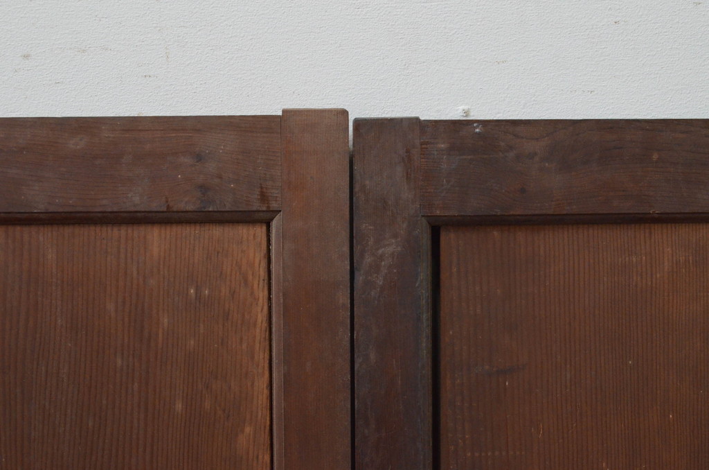 アンティーク建具　落ち着いた木色が味わい深い板戸窓2枚セット(引き戸)(R-067840)