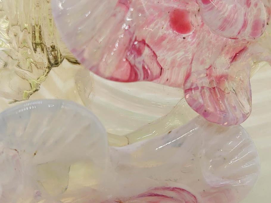 西洋アンティーク　ヴァセリンガラス　ウラン　繊細で華やかな装飾が目を惹く花瓶(花器、花入、フラワーベース、ワセリンガラス、木箱付き)(R061964)