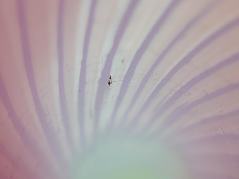西洋アンティーク　ヴァセリンガラス　ウラン　繊細で華やかな装飾が目を惹く花瓶(花器、花入、フラワーベース、ワセリンガラス、木箱付き)(R061964)