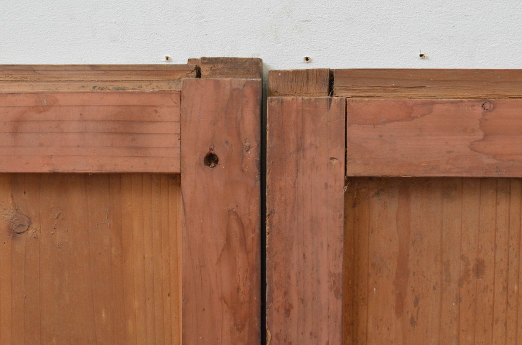 アンティーク建具　杉材　落ち着いた和の空間を演出する板戸窓4枚セット(引き戸)(R-067843)