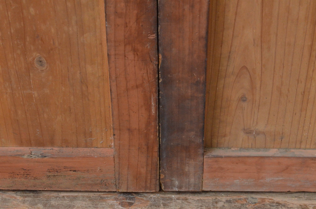 アンティーク建具　杉材　落ち着いた和の空間を演出する板戸窓4枚セット(引き戸)(R-067843)