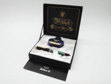 ドイツ　PELIKAN　ペリカン日本(株)社製　スーベレーン　M800　18C-750　F　万年筆(緑縞、グリーン系、ストライプ、INK、インク、筆記具、文具、吸入式、箱付き)(R-075650)