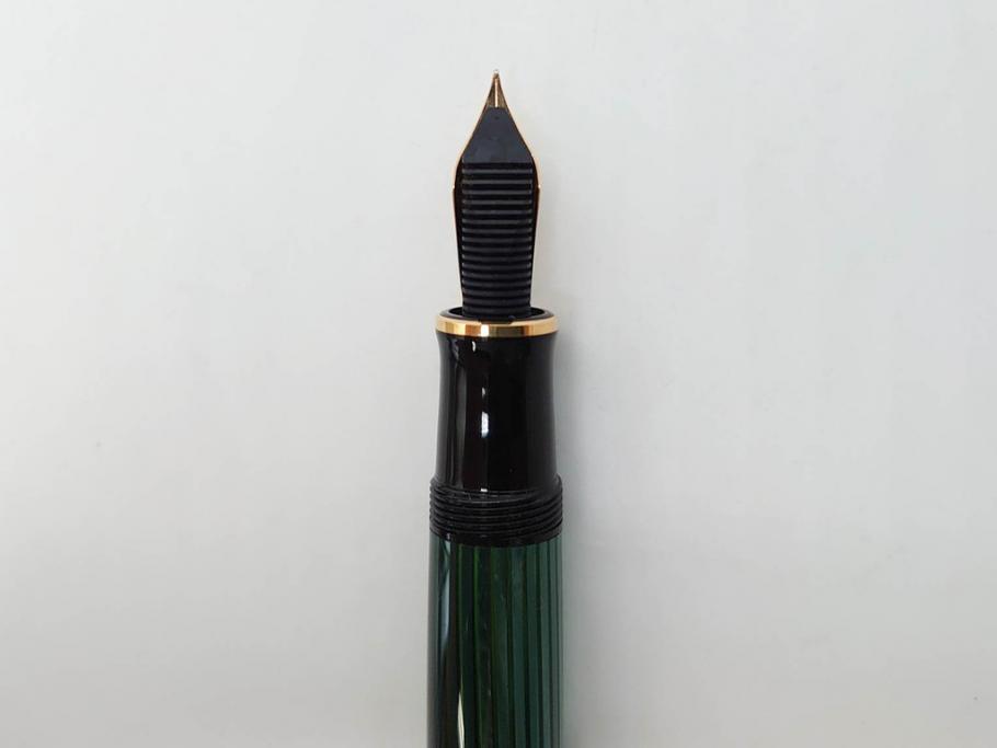 ドイツ　PELIKAN　ペリカン日本(株)社製　スーベレーン　M800　18C-750　F　万年筆(緑縞、グリーン系、ストライプ、INK、インク、筆記具、文具、吸入式、箱付き)(R-075650)
