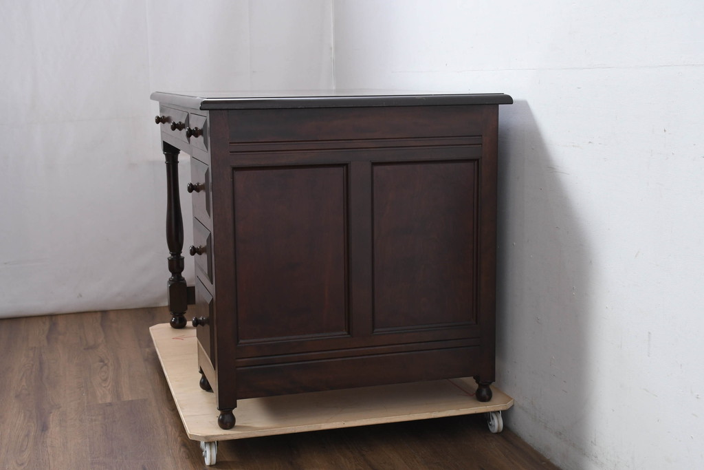 中古　松本民芸家具　T型片袖机　美しい木目とクラシカルな佇まいが魅力的なデスク(机、ワークデスク、在宅用、在宅ワーク用)(定価約42万円)(R-082144)