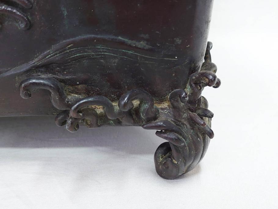 時代物　金工　嶺雲鋳　龍文　細部まで施された意匠が目を惹く水盤(銅製、盆栽鉢、花器)(R-075654)