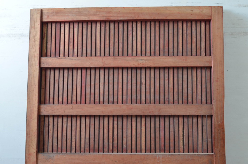 アンティーク建具　上手物!!　北陸産　総欅(ケヤキ)材　古い木味や金具が時代の流れを感じる格子蔵戸1枚(格子戸、引き戸、玄関戸)(R-081037)