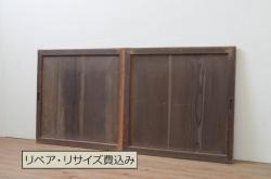 海外アンティーク　ペイント仕上げ限定　パイン材　かわいらしいデザインのアイアンフェンス入りの両開きドア1対2枚セット(建具、木製扉)(R-068472)