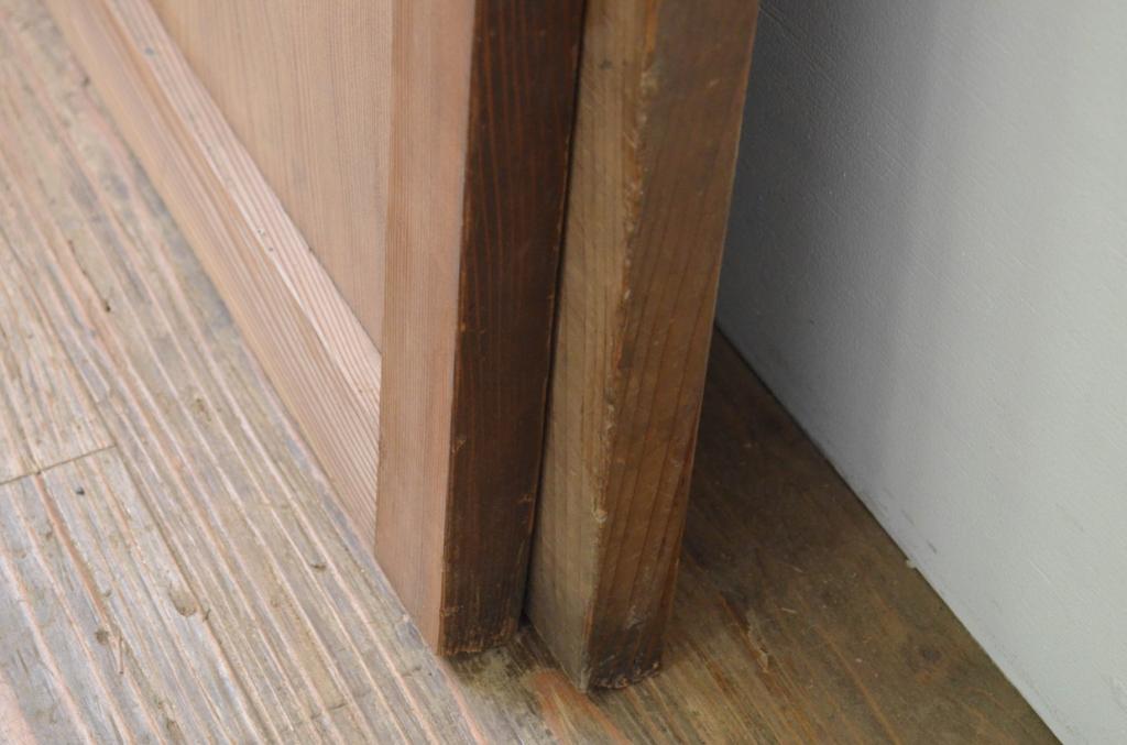 アンティーク建具　杉材　経年を感じさせる木味が魅力の板戸窓2枚セット(引き戸)(R-067980)