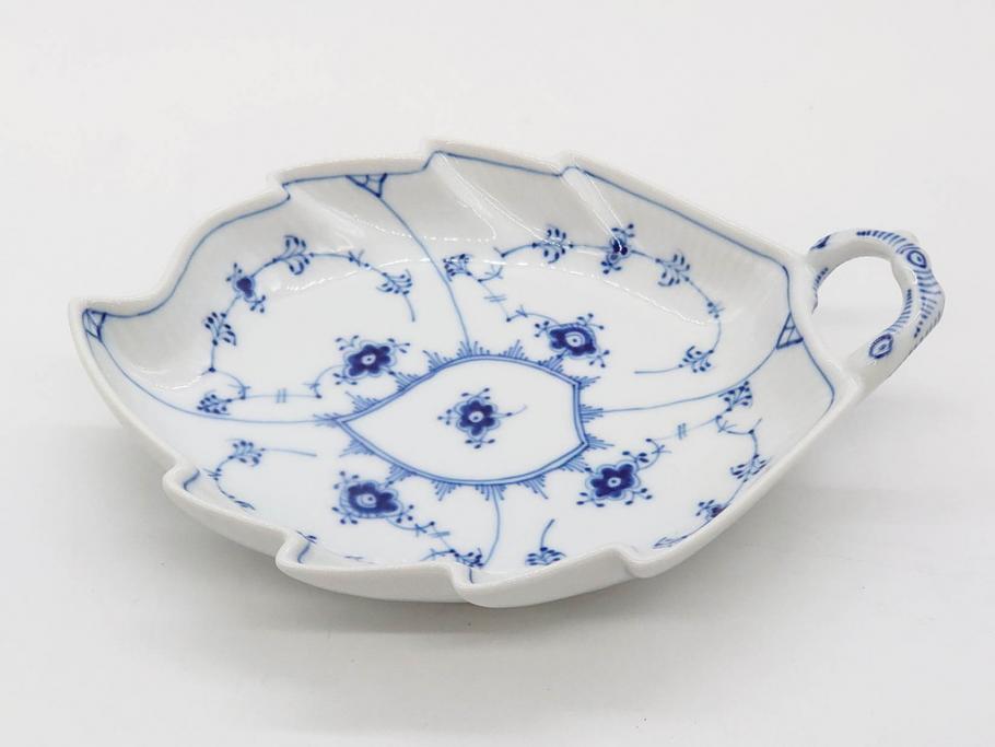 デンマーク　ROYAL COPENHAGEN(ロイヤルコペンハーゲン)　ブルーフルーテッド　ハーフレース　プレイン　リーフディッシュ・オープンシュガー・ボウル・絵皿(小皿)　まとめて10点セット(プレート、変形皿、洋食器)(R-075659)