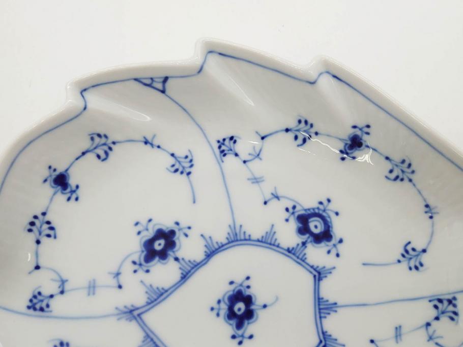 デンマーク　ROYAL COPENHAGEN(ロイヤルコペンハーゲン)　ブルーフルーテッド　ハーフレース　プレイン　リーフディッシュ・オープンシュガー・ボウル・絵皿(小皿)　まとめて10点セット(プレート、変形皿、洋食器)(R-075659)
