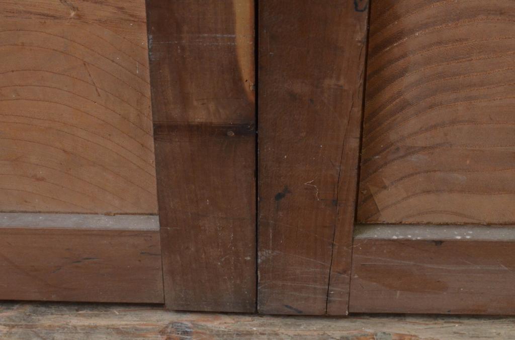 アンティーク建具　上質な和の空間を演出する欅(ケヤキ)材一枚板の板戸窓4枚セット(引き戸)(R-067985)