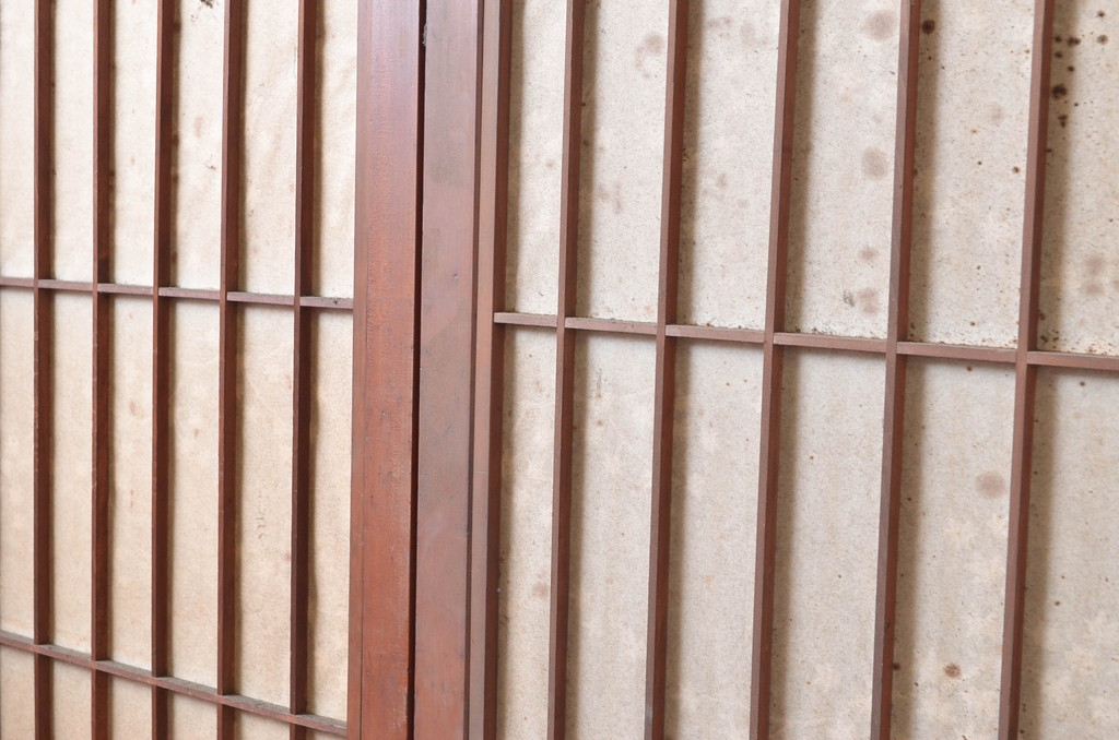 アンティーク建具　最高級!!　上手物!!　腰板欅(ケヤキ)材　上質な和の空間を演出する凝った作りの格子戸4枚セット(障子戸、引き戸)(R-081040)