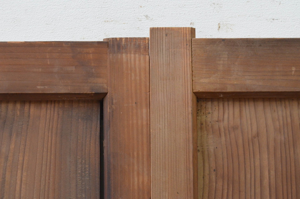 アンティーク建具　杉材　経年を感じさせる木味が魅力の板戸窓2枚セット(引き戸)(R-067869)