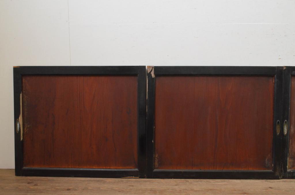 アンティーク建具　和モダンなお部屋作りにおすすめな漆塗りの板戸窓4枚セット(引き戸)(R-067989)
