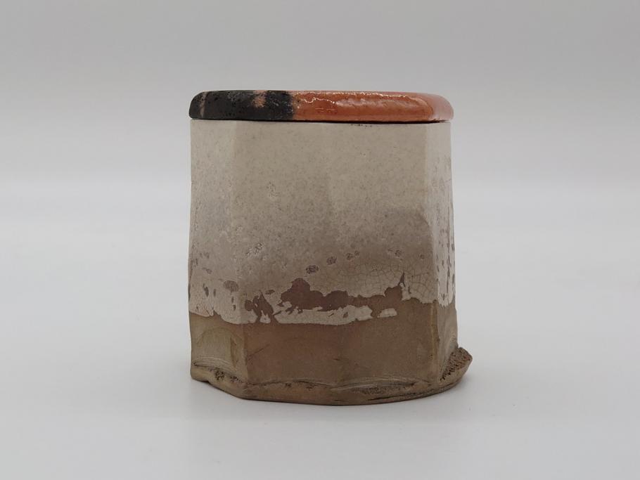 【通販激安】 中村梅山 中村康平 砥部焼 梅山窯 希少作 2.5寸角茶器(共箱 変形 砥部