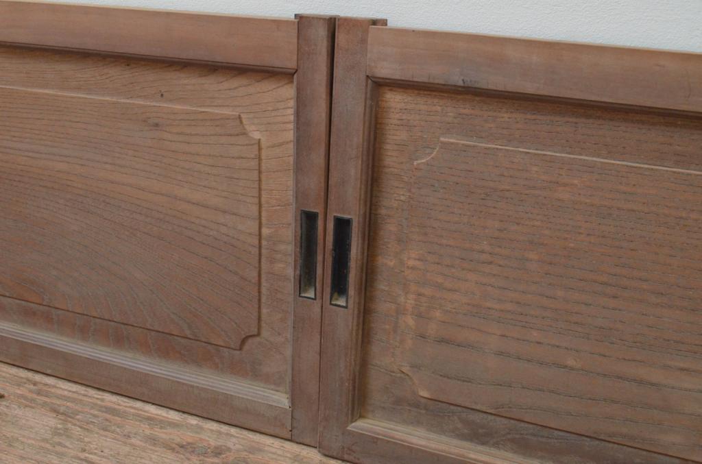 アンティーク建具　欅(ケヤキ)材一枚板　経年による木味が味わい深い小さな板戸窓4枚セット(引き戸)(R-068005)