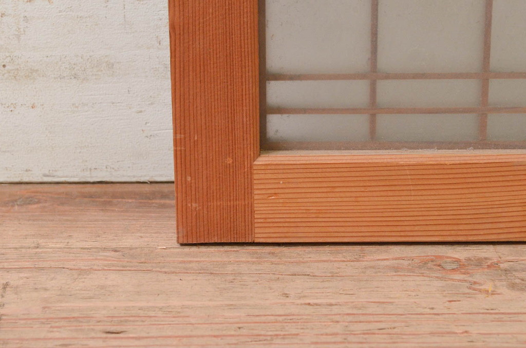 ビンテージ建具　片面ガラス　和モダンな空間を演出する格子入りフィックス窓1枚(嵌め殺し、ガラス窓、FIX窓、ヴィンテージ)(R-073950)