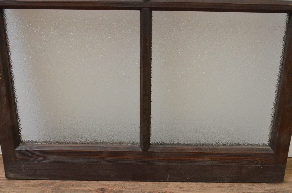 アンティーク建具　落ち着きのある色味が魅力的なガラス窓1枚(ガラス戸、引き戸)(R-068037)