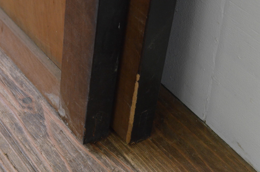 アンティーク建具　和モダンな雰囲気漂う小さな板戸窓2枚セット(引き戸)(R-067686)