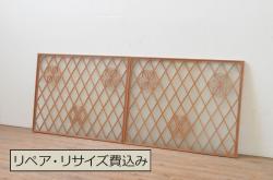 アンティーク建具　大正ロマン　ノスタルジックな雰囲気を演出する両面面取り加工の幅狭ガラス戸3枚セット(引き戸)(R-066738)