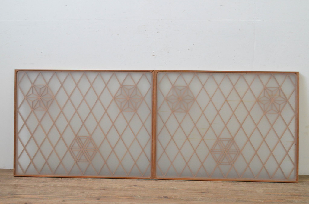アンティーク建具　和の空間を演出する両面ガラスの組子入りガラス窓2枚セット(引き戸、ガラス戸)(R-067691)