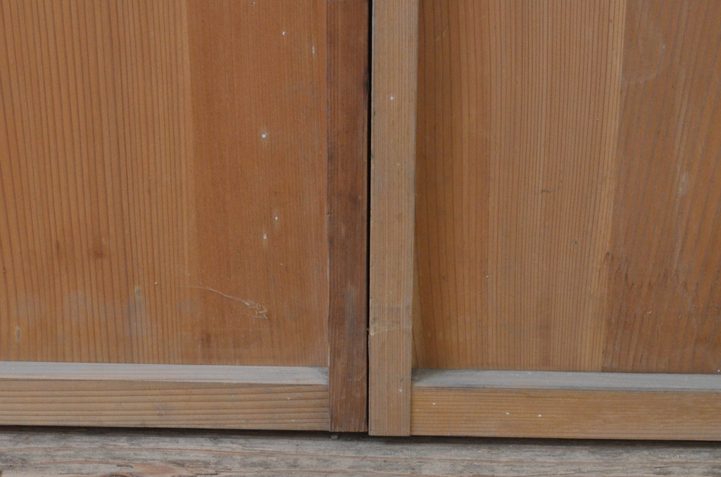 アンティーク建具　温かみのある木味が魅力の板戸窓2枚セット(引き戸)(R-067696)