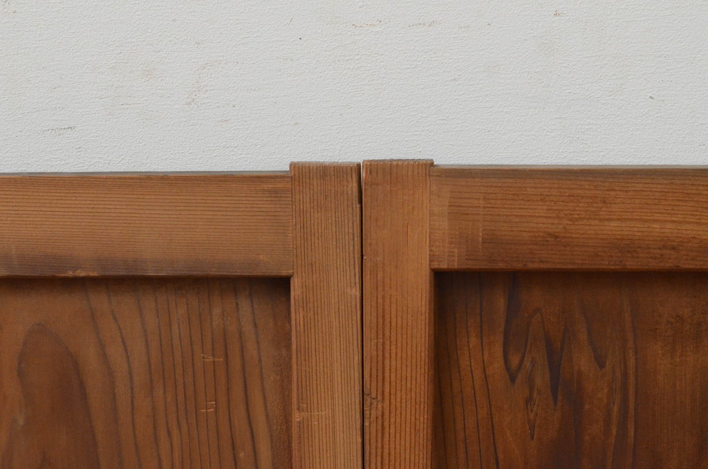 アンティーク建具　杉材　経年を感じさせる木味が魅力の板戸窓2枚セット(引き戸)(R-067710)