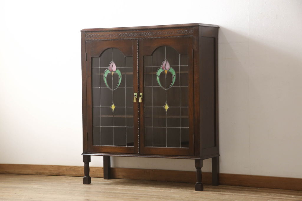 イギリスアンティーク　オーク材　ステンドグラスのデザインが可愛らしいブックケース(本箱、収納棚、戸棚キャビネット)(R-060856)