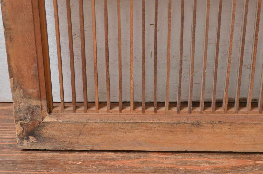アンティーク建具　細かなデザインが魅力的な組子入り格子欄間1枚(明り取り、明かり取り、格子欄間、ランマ)(R-080512)
