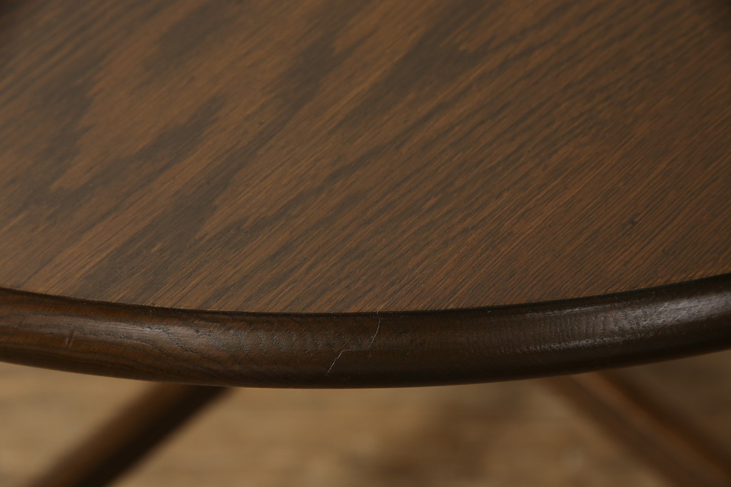 中古　横浜クラシック家具　ノックオンウッド(knockonwood)　コロニアルシリーズ(Hand Made)　クラシカルな佇まいが魅力のラウンドテーブル(カフェテーブル、コーヒーテーブル、丸テーブル)(R-065746)